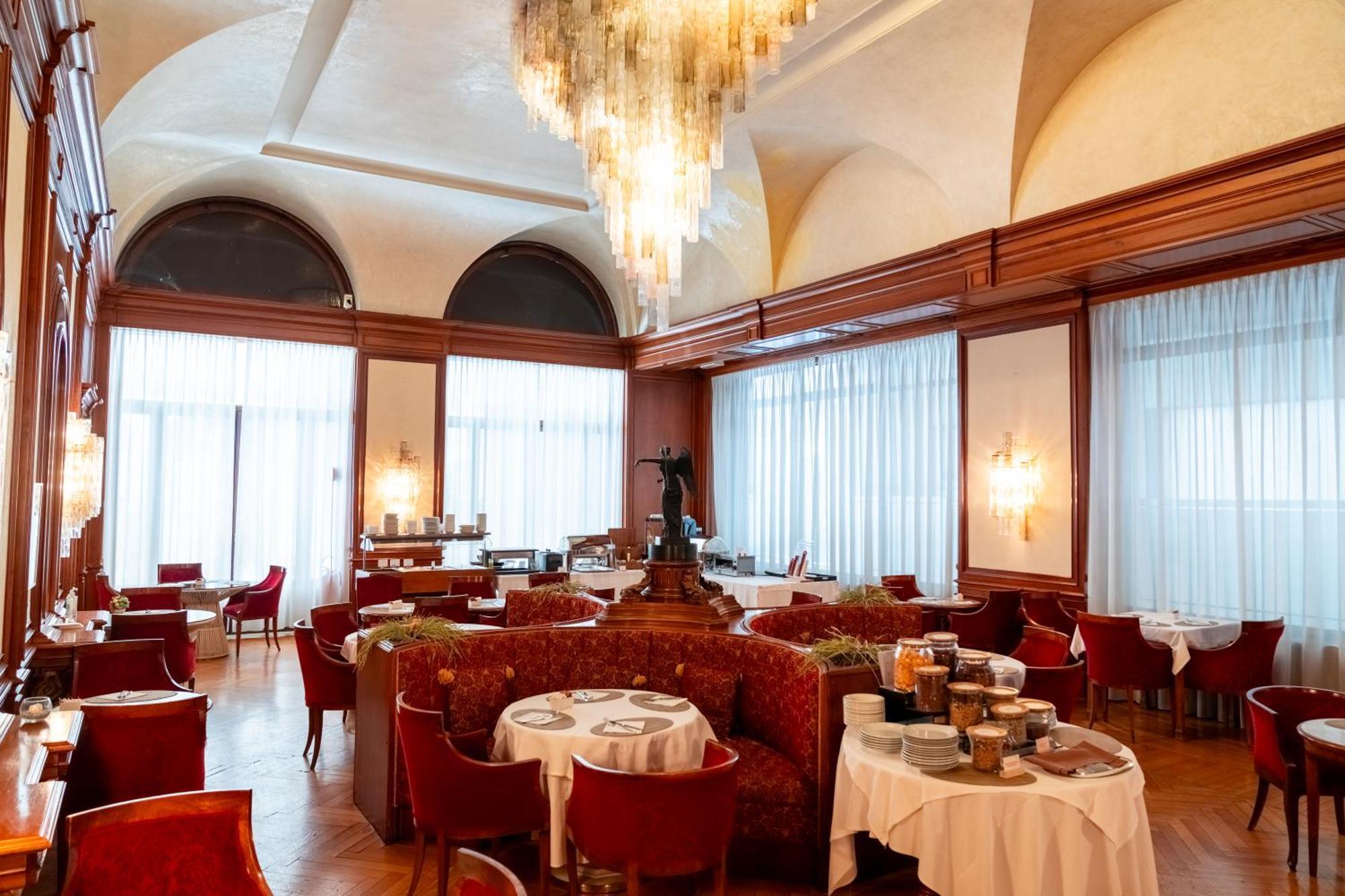 Hotel Vittoria Μπρέσια Εξωτερικό φωτογραφία